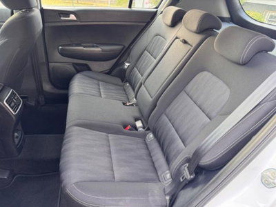 Kia Sportage 1.6 ECOGPL 2WD Style (11)