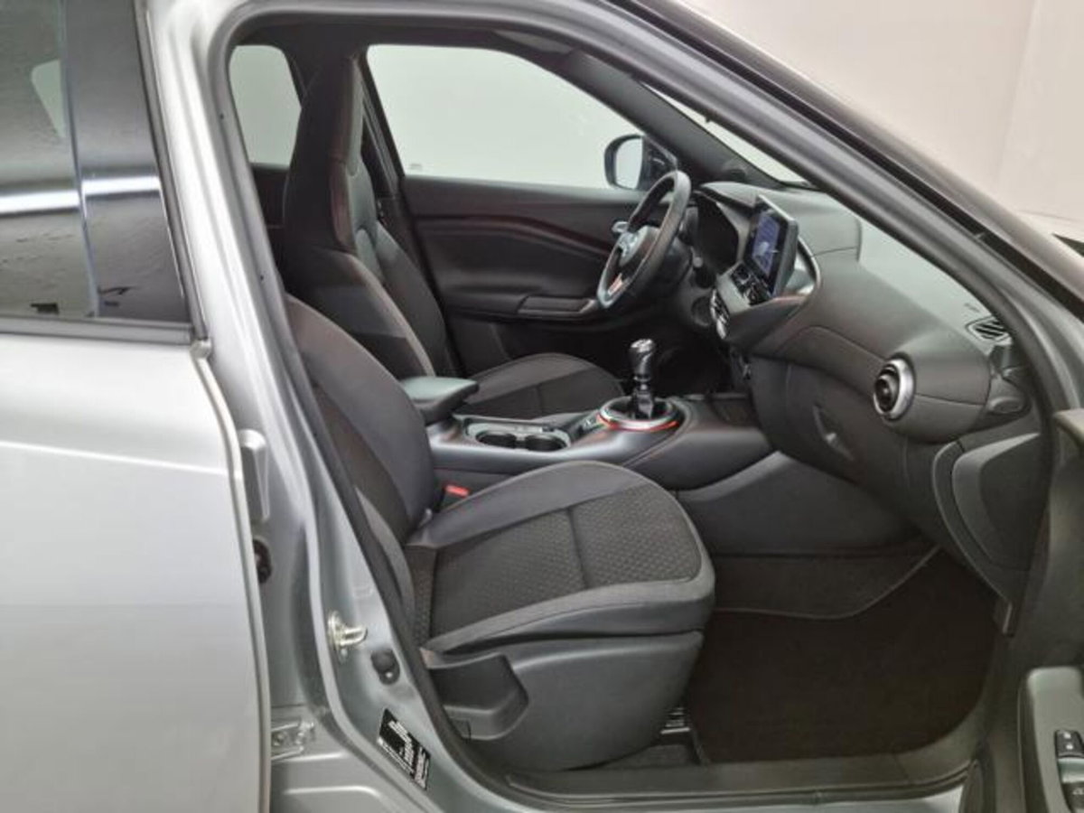 Nissan Juke 1.0 dig-t N-Connecta 114cv (10)