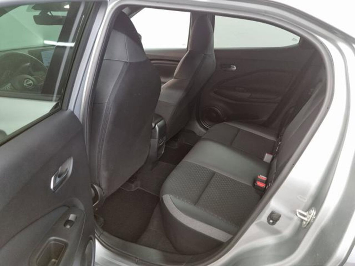 Nissan Juke 1.0 dig-t N-Connecta 114cv (11)
