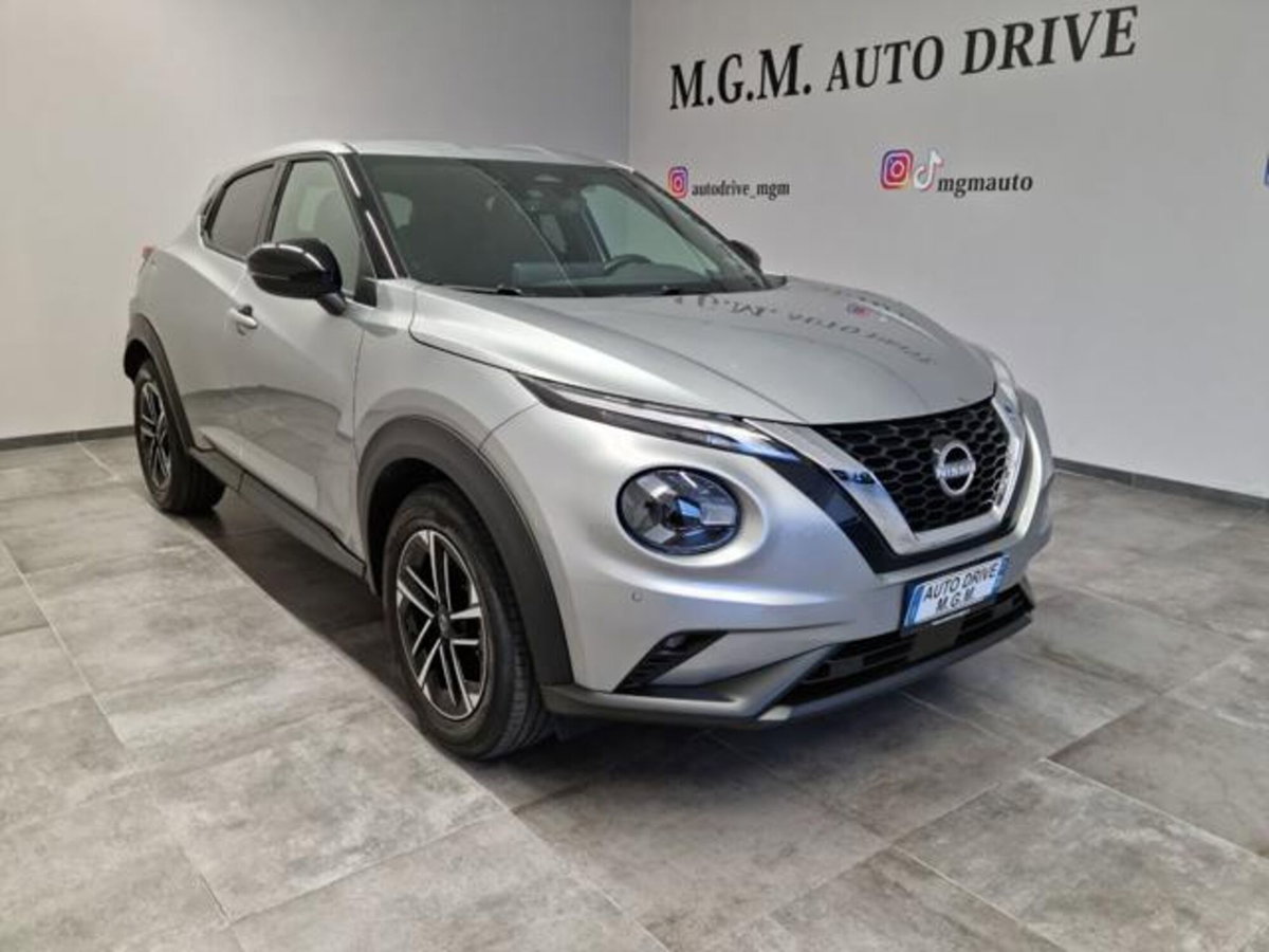 Nissan Juke 1.0 dig-t N-Connecta 114cv (19)