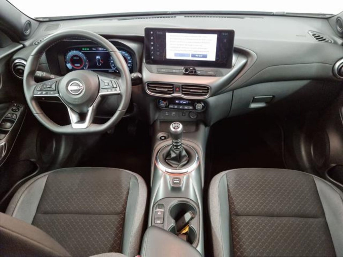 Nissan Juke 1.0 dig-t N-Connecta 114cv (6)