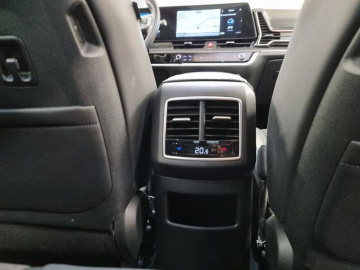 Kia Sportage 1.6 TGDi HEV AT GT-line Plus (20)