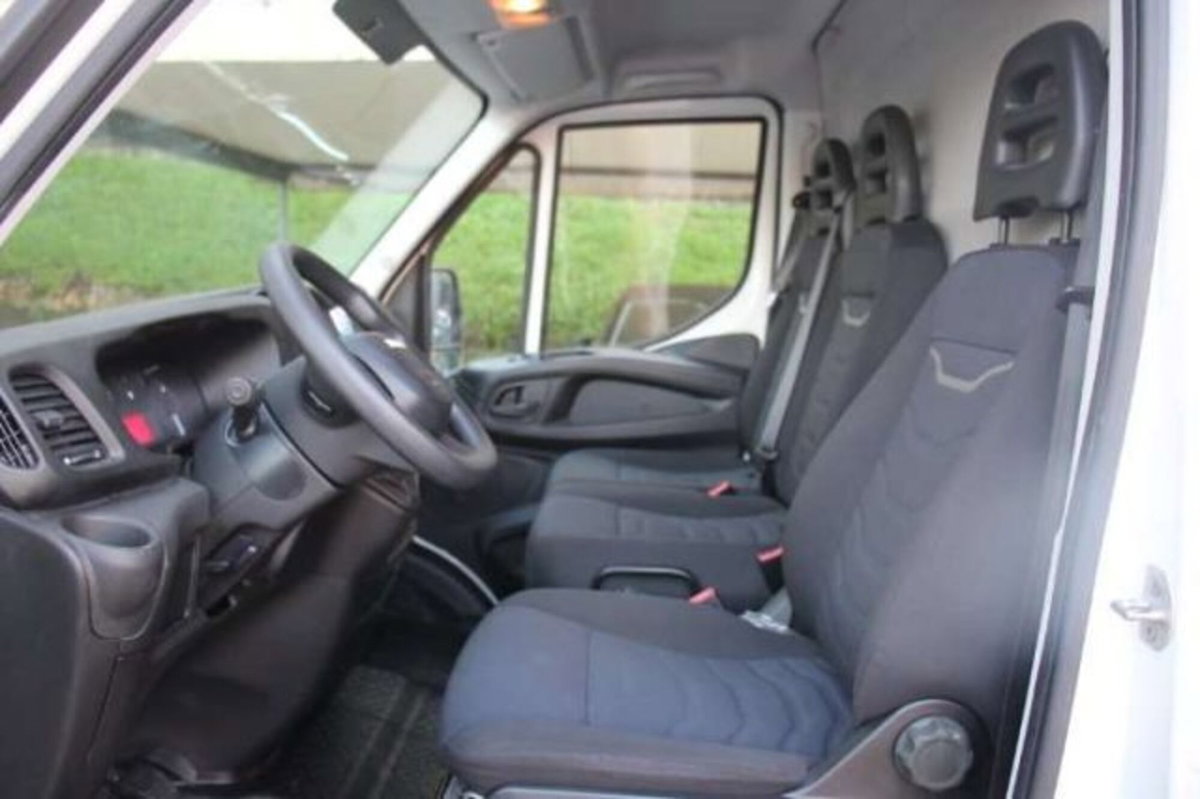Iveco Daily Furgone 35 S14 A8 V H3 4100 LD (10)