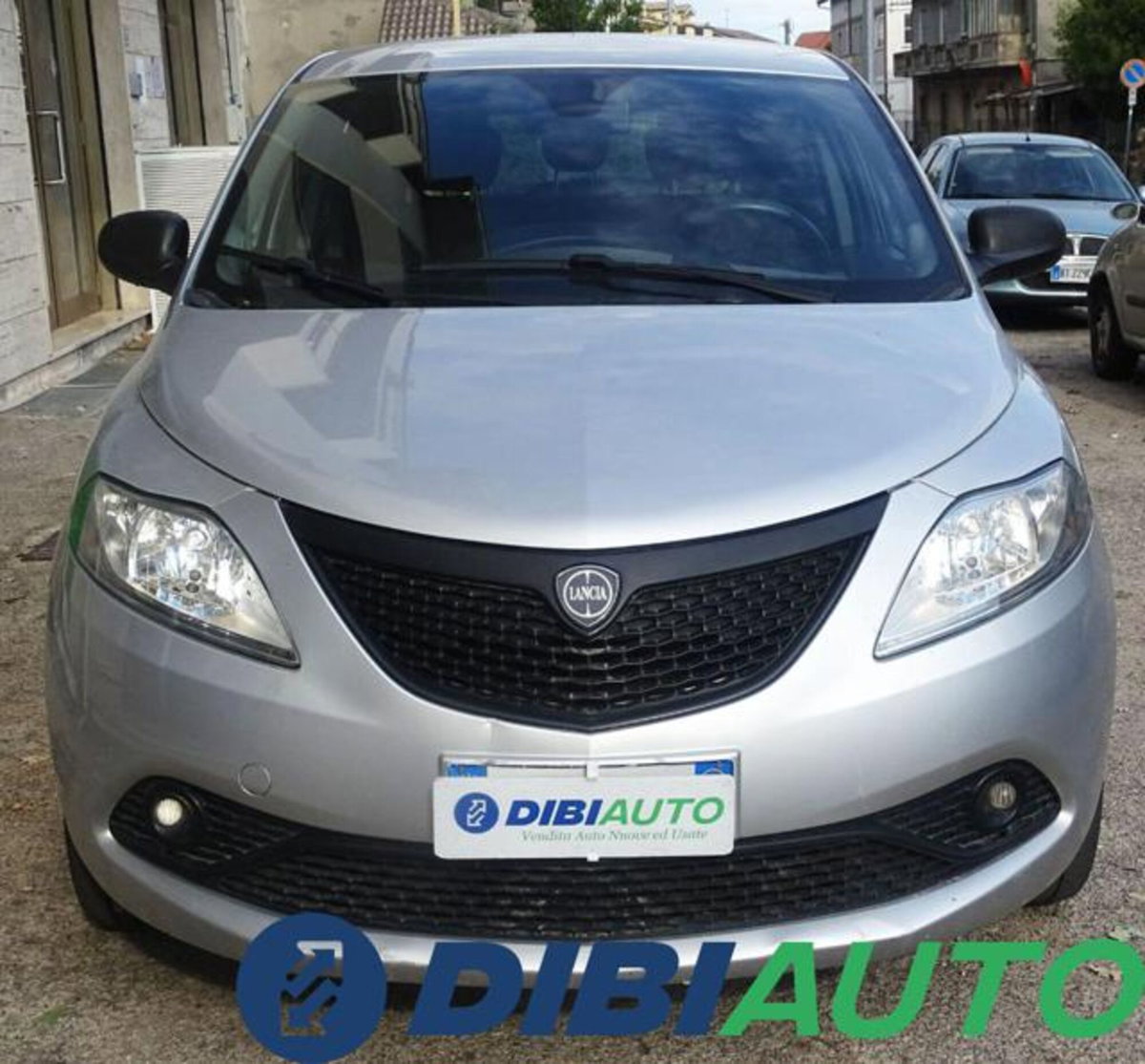 Lancia Ypsilon 1.2 69 CV 5 porte GPL Ecochic Elefantino Blu (2)