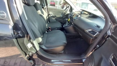 Lancia Ypsilon 1.0 FireFly 5 porte S&S Hybrid Ecochic A. Ferretti (13)