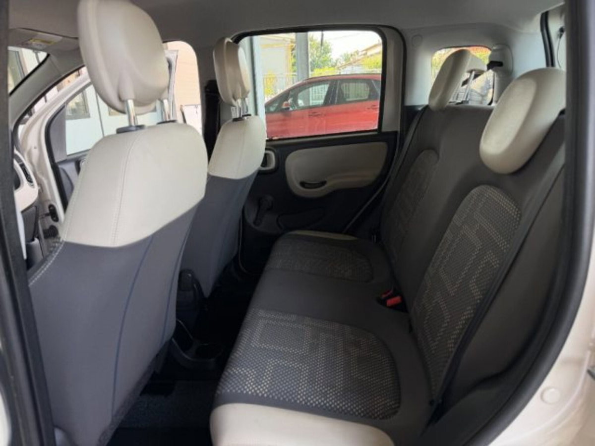 Fiat Panda 0.9 TwinAir Turbo Natural Power Lounge (10)