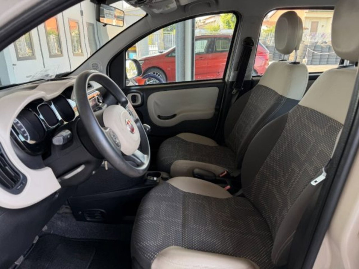 Fiat Panda 0.9 TwinAir Turbo Natural Power Lounge (12)