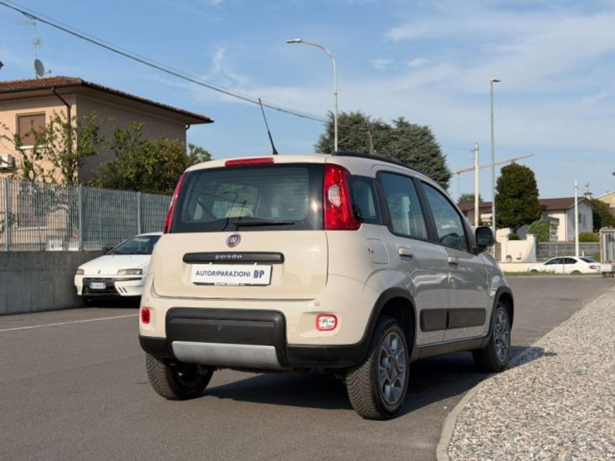 Fiat Panda 0.9 TwinAir Turbo Natural Power Lounge (9)