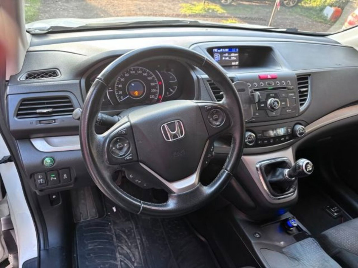 Honda CR-V 1.6 i-DTEC Elegance + Connect 2WD (4)