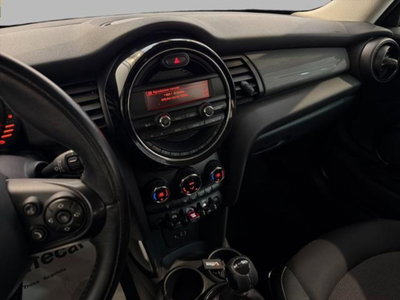 MINI Mini 1.5 Cooper D (9)
