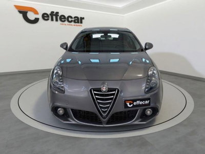 Alfa Romeo Giulietta 1.6 JTDm-2 Giulietta (2)