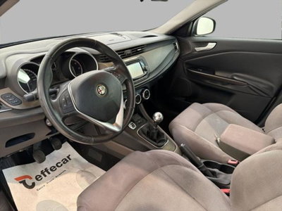 Alfa Romeo Giulietta 1.6 JTDm-2 Giulietta (7)