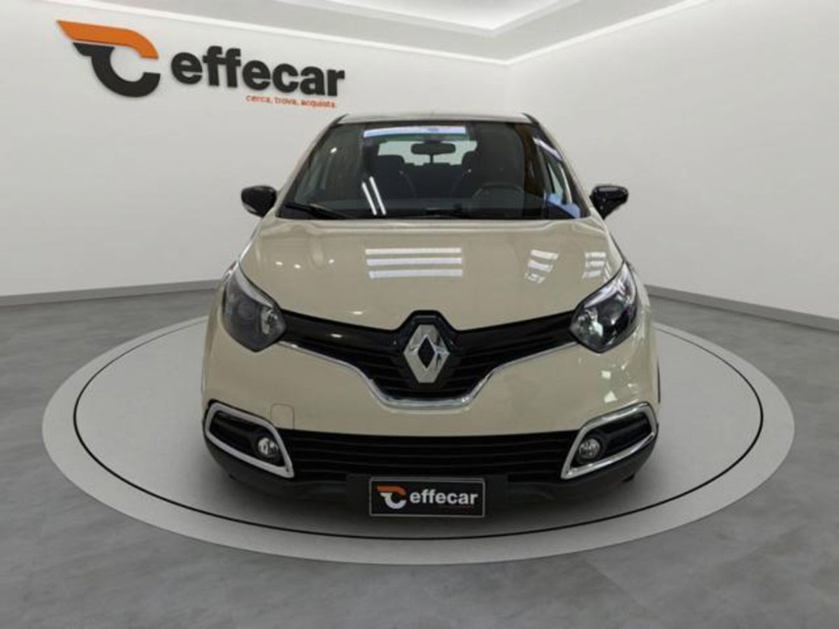 Renault Captur TCe 12V 90 CV Start&Stop Energy Life (2)