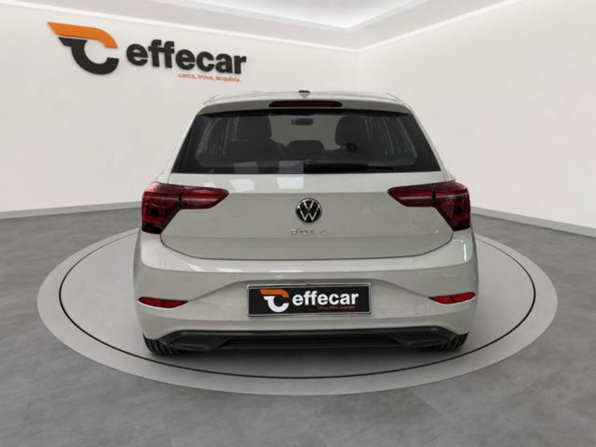 Volkswagen Polo 1.0 tsi Style 95cv (5)
