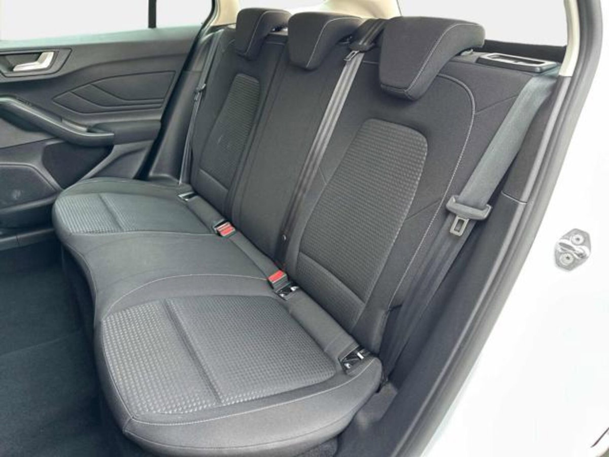 Ford Focus Station Wagon 1.5 EcoBlue 120 CV automatico SW Business (12)