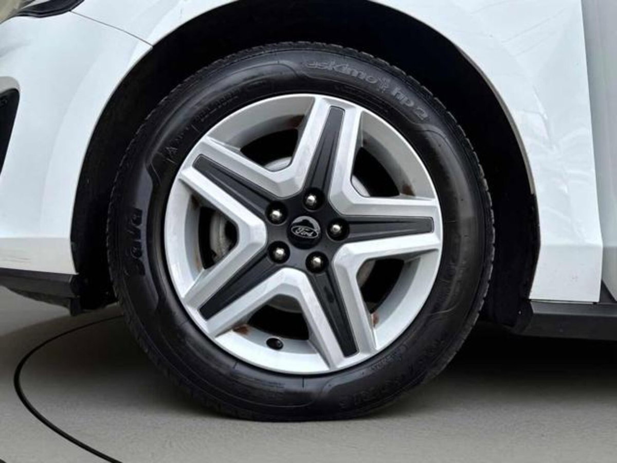 Ford Focus Station Wagon 1.5 EcoBlue 120 CV automatico SW Business (14)