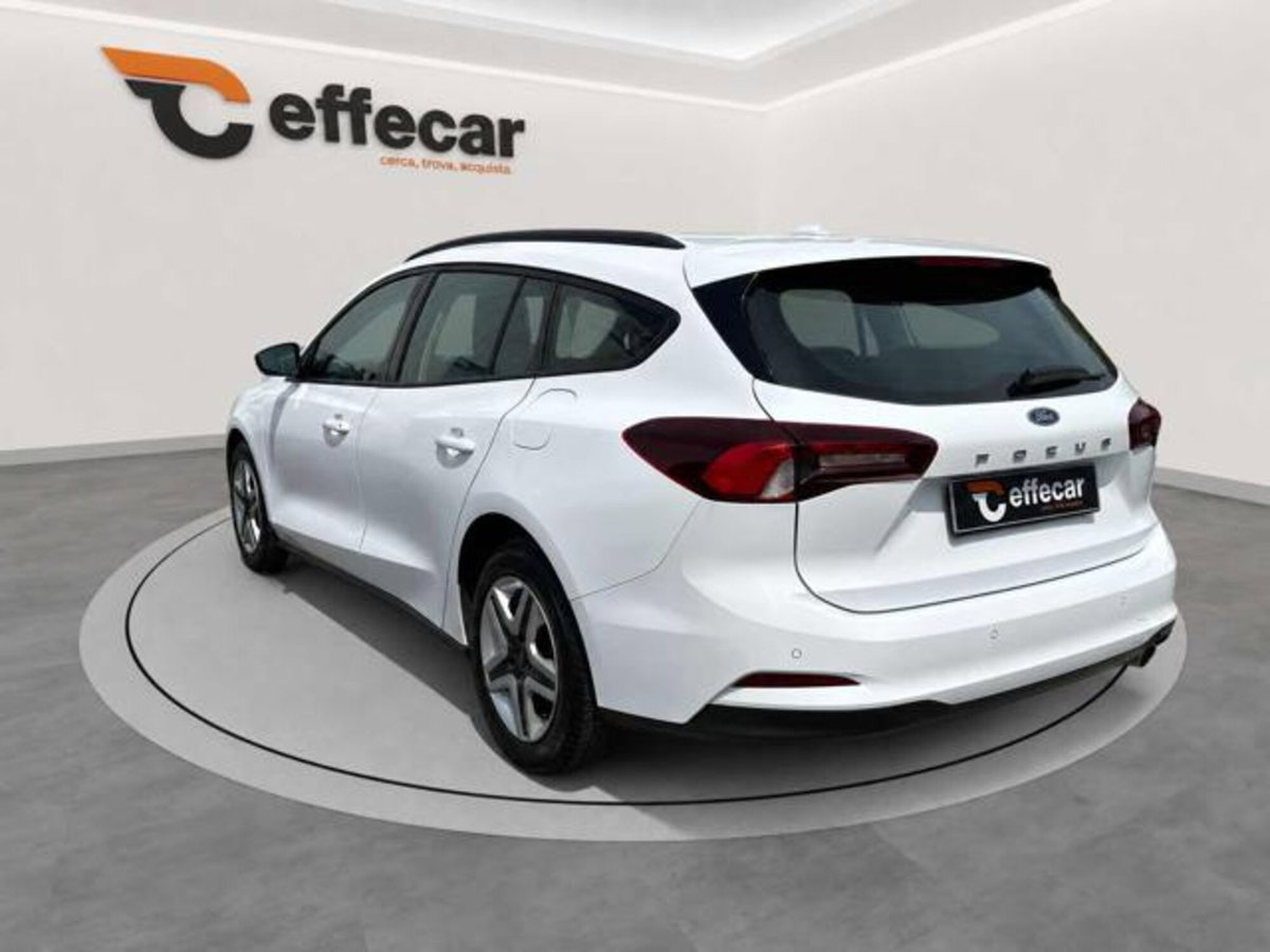 Ford Focus Station Wagon 1.5 EcoBlue 120 CV automatico SW Business (3)