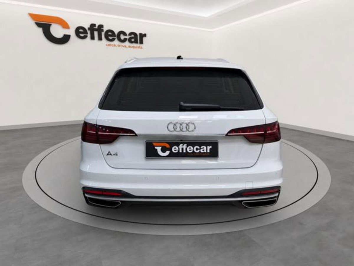 Audi A4 Avant 40 TFSI quattro S tronic Business Advanced (5)