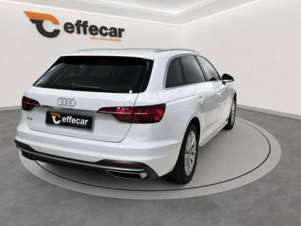Audi A4 Avant 40 TFSI quattro S tronic Business Advanced (6)