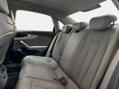 Audi A4 35 TDI/163 CV S tronic Business Advanced (13)