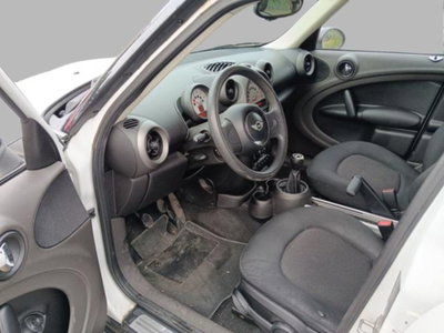 MINI Mini Countryman 1.6 Cooper D Countryman (7)