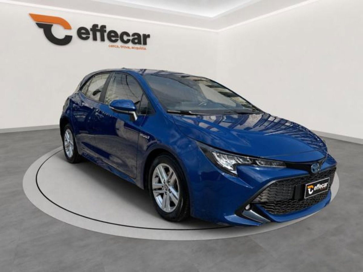 Toyota Corolla 1.8 Hybrid Active (3)