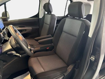 Toyota Proace City Verso City Verso 1.5D 130 CV S&S Long D Luxury (12)