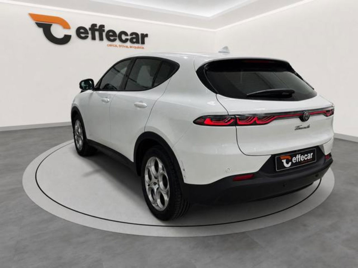 Alfa Romeo Tonale 1.6 Sprint 130cv tct6 (4)