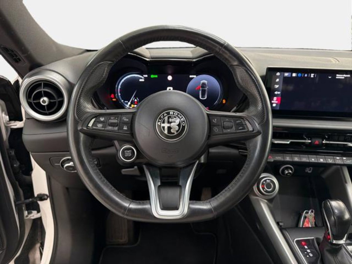 Alfa Romeo Tonale 1.6 Sprint 130cv tct6 (8)