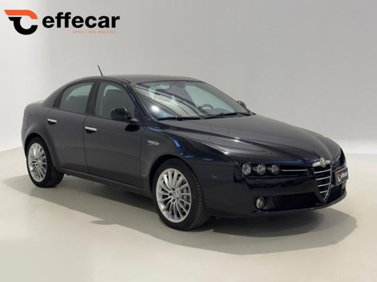 Alfa Romeo 159 2.4 JTDm 200 CV Distinctive Q-Tronic (3)