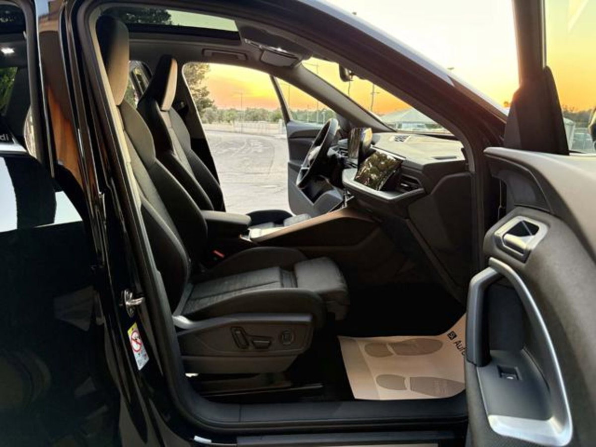Audi Q5 40 TDI 204 CV quattro S tronic Business (11)