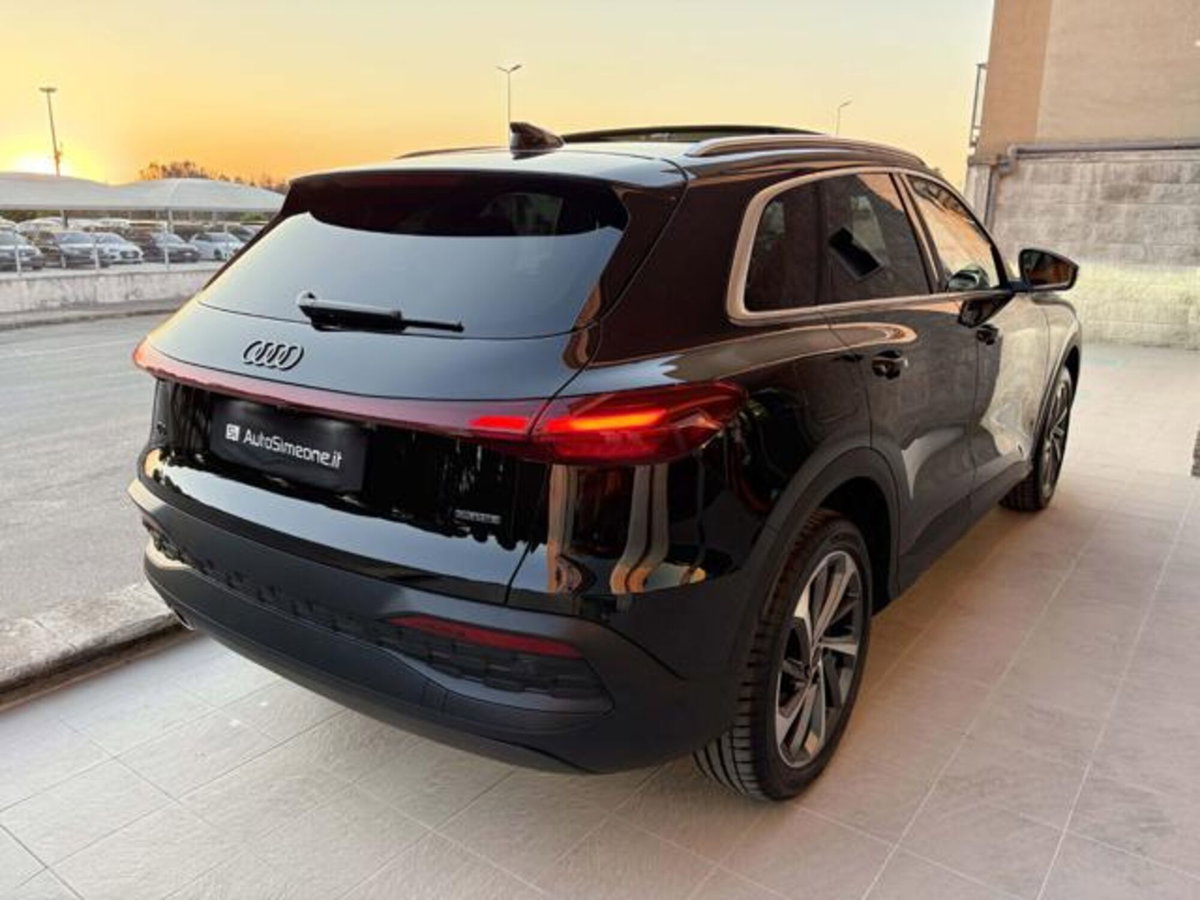 Audi Q5 40 TDI 204 CV quattro S tronic Business (5)