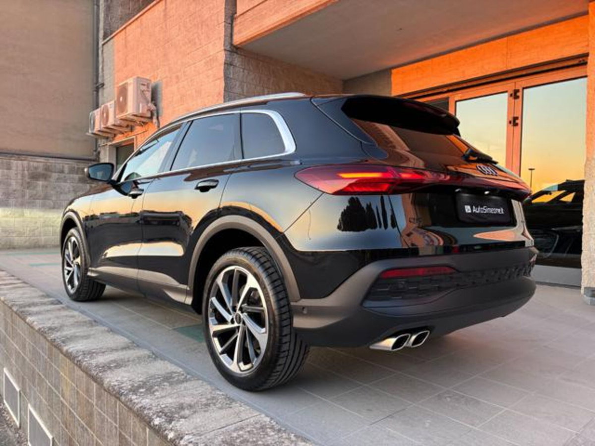 Audi Q5 40 TDI 204 CV quattro S tronic Business (7)