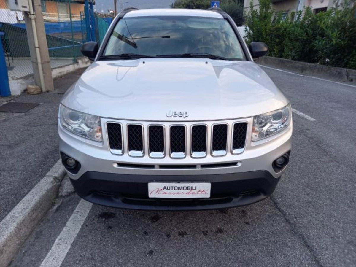 Jeep Compass 2.2 CRD Limited (2)