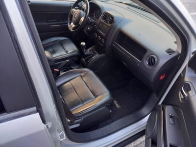 Jeep Compass 2.2 CRD Limited (9)