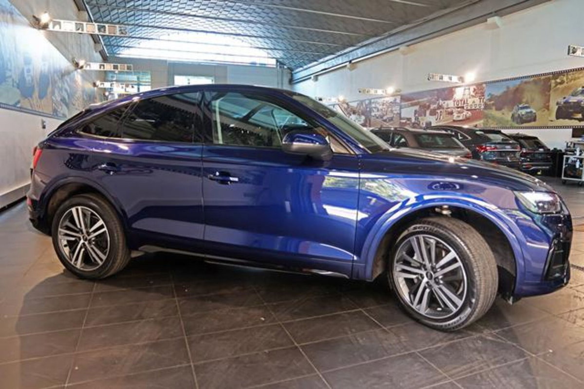 Audi Q5 Sportback Sportback 40 2.0 tdi mhev 12V quattro s-tronic (10)