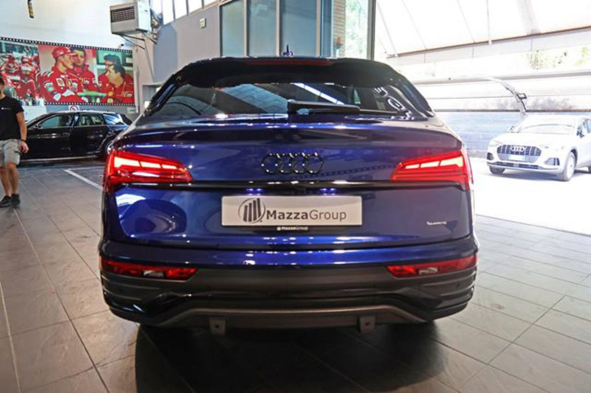 Audi Q5 Sportback Sportback 40 2.0 tdi mhev 12V quattro s-tronic (8)