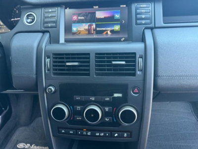 Land Rover Discovery Sport 2.0 TD4 150 CV Pure (13)