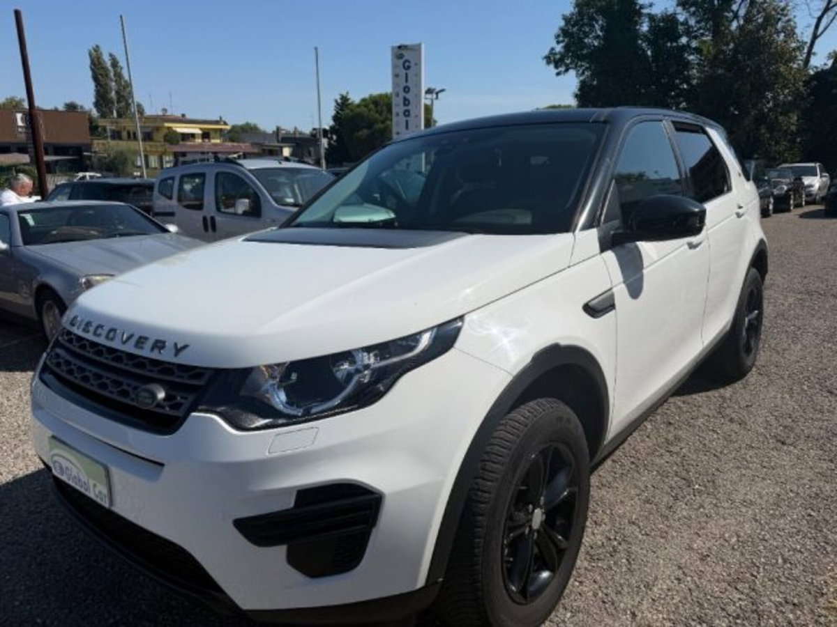 Land Rover Discovery Sport 2.0 TD4 150 CV Pure (3)