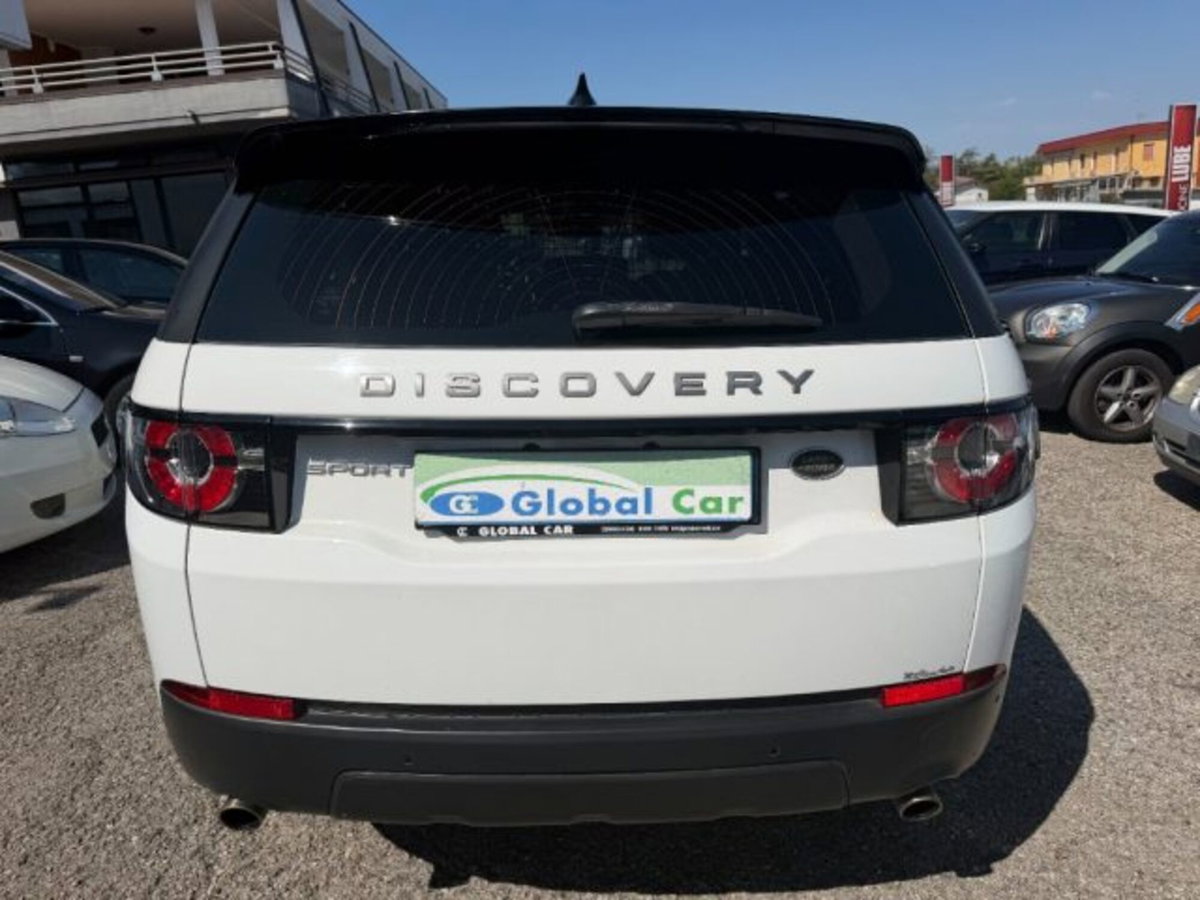 Land Rover Discovery Sport 2.0 TD4 150 CV Pure (6)