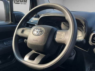Toyota Proace City City 1.5D 100 CV S&S PL 4p. Ground (11)