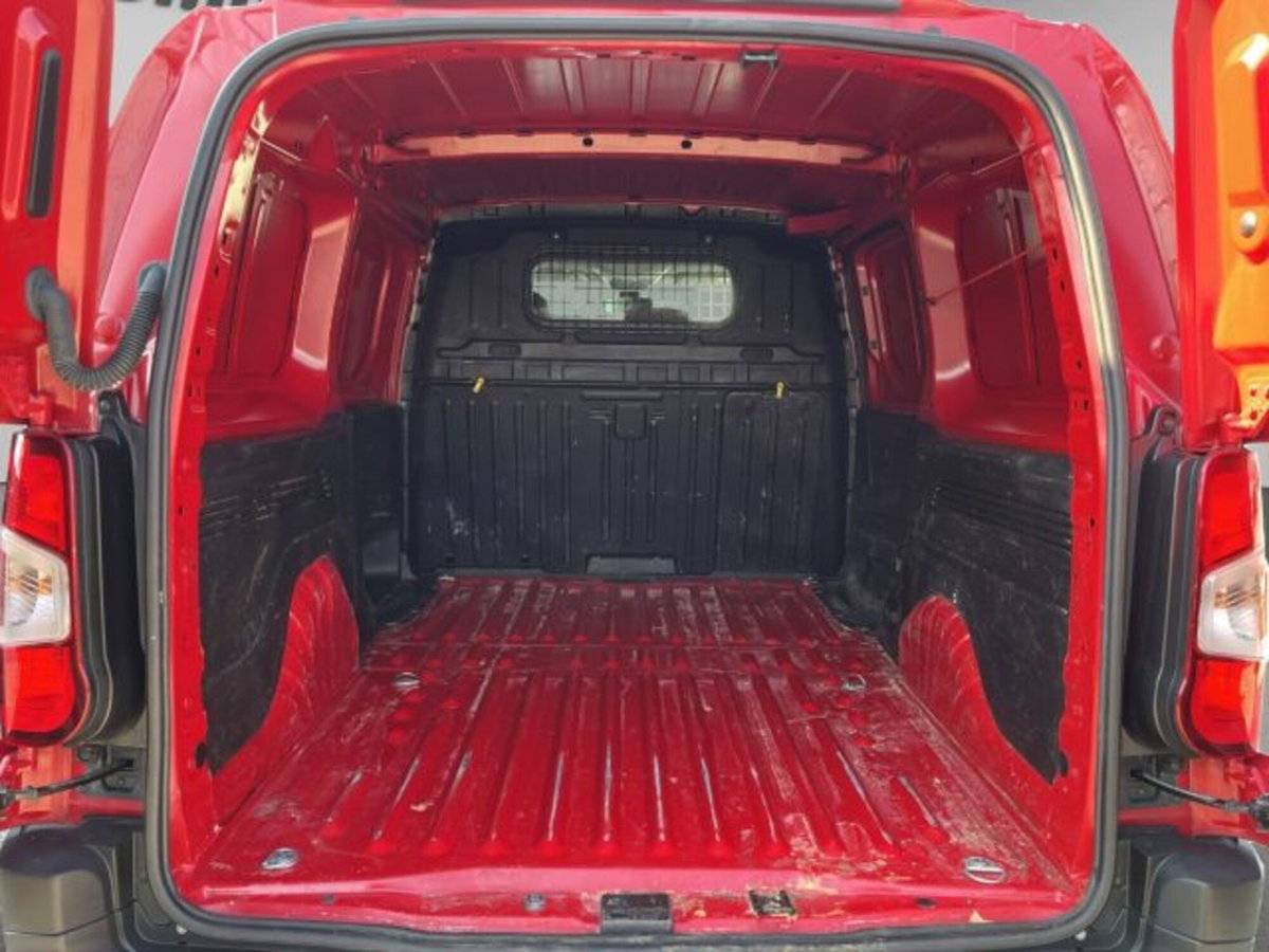 Toyota Proace City City 1.5D 100 CV S&S PL 4p. Ground (15)