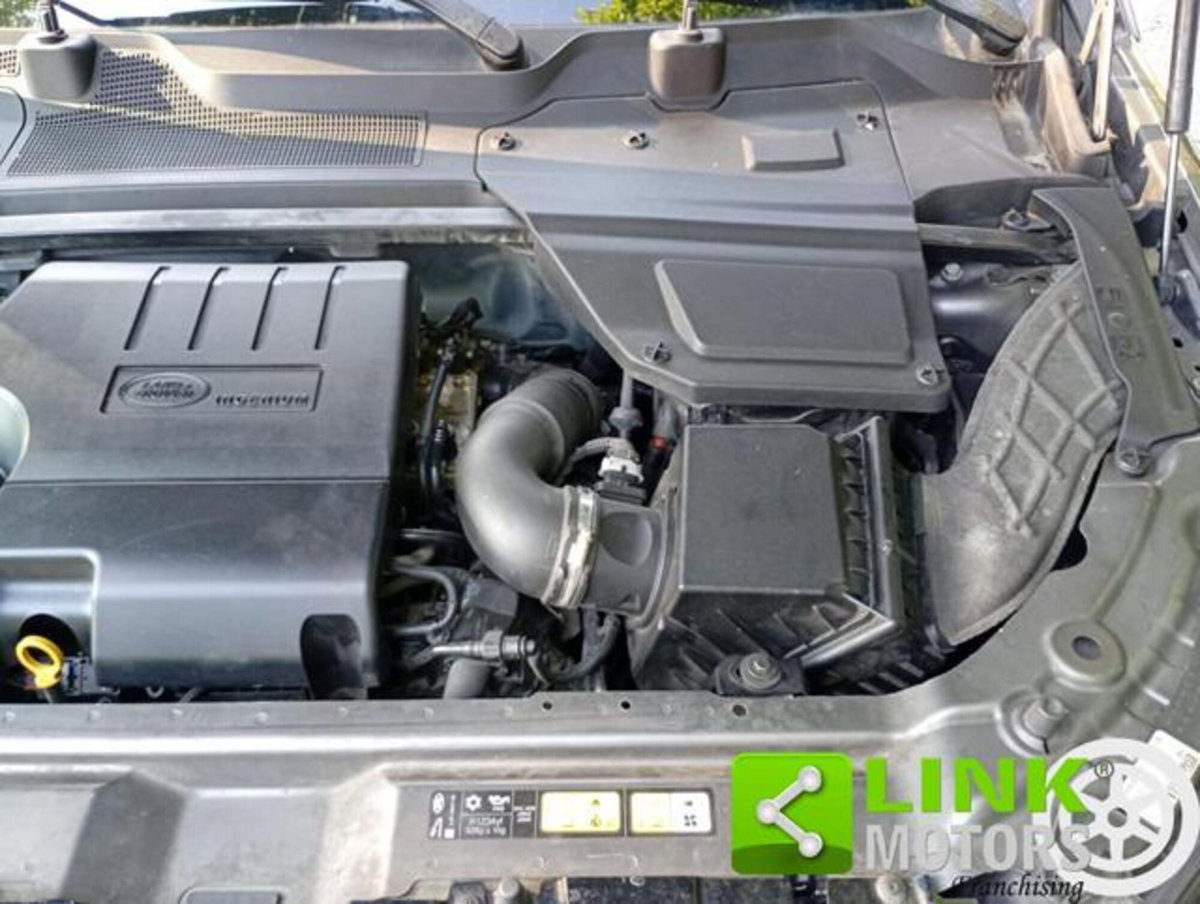 Land Rover Discovery Sport 2.0 eD4 150 CV 2WD Pure (5)