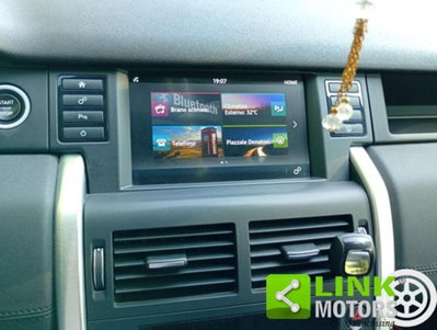 Land Rover Discovery Sport 2.0 eD4 150 CV 2WD Pure (8)