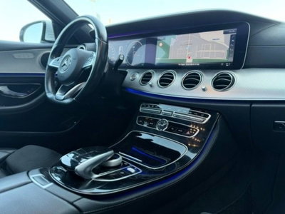 Mercedes-Benz Classe E 220 d Auto Premium Plus (9)