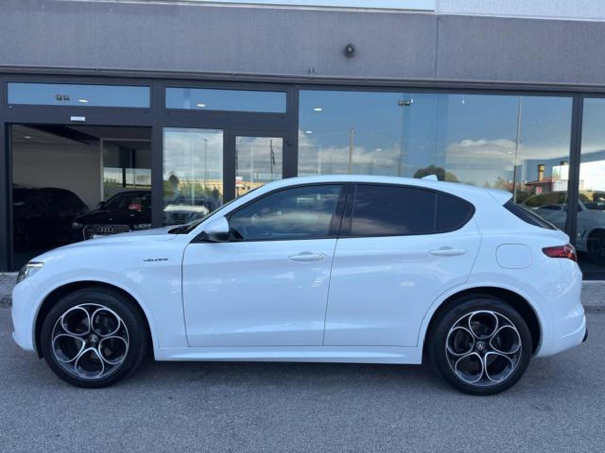 Alfa Romeo Stelvio Stelvio 2.2 Turbodiesel 210 CV AT8 Q4 Veloce Tì (4)