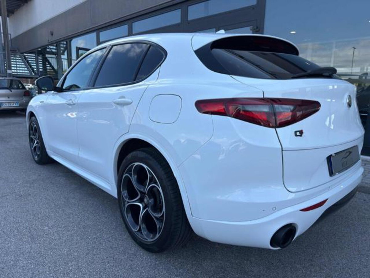 Alfa Romeo Stelvio Stelvio 2.2 Turbodiesel 210 CV AT8 Q4 Veloce Tì (7)