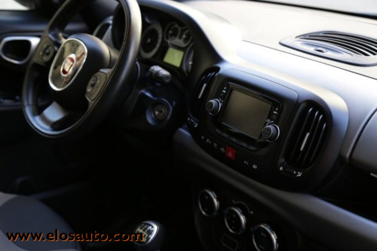 Fiat 500L 1.4 95 CV Lounge (16)