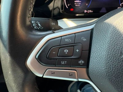 Volkswagen Golf 2.0 TDI 150 CV SCR R-Line (14)