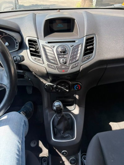 Ford Fiesta 1.4 5 porte Bz.- GPL Titanium (10)